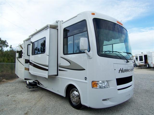 New 2010 Fourwinds Hurricane 31D Class A - Gas For Sale